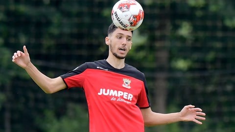 稳定往往比 稳定往往比