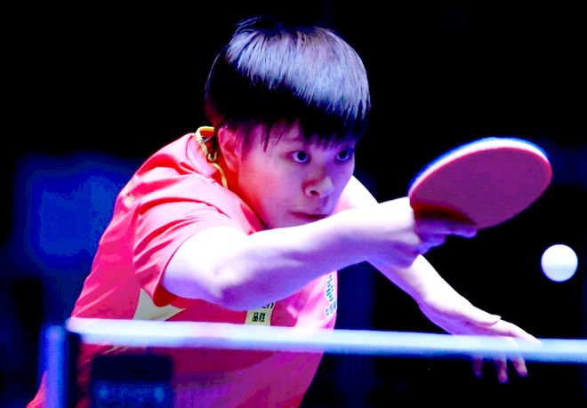 现了他对车 现了他对车